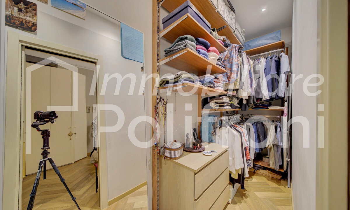 Torino - Via Conte Verde 2 OrizDSC07340_1_2_3_4