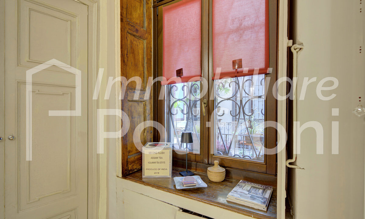 Torino - Via Conte Verde 2 OrizDSC07460_1_2_3_4