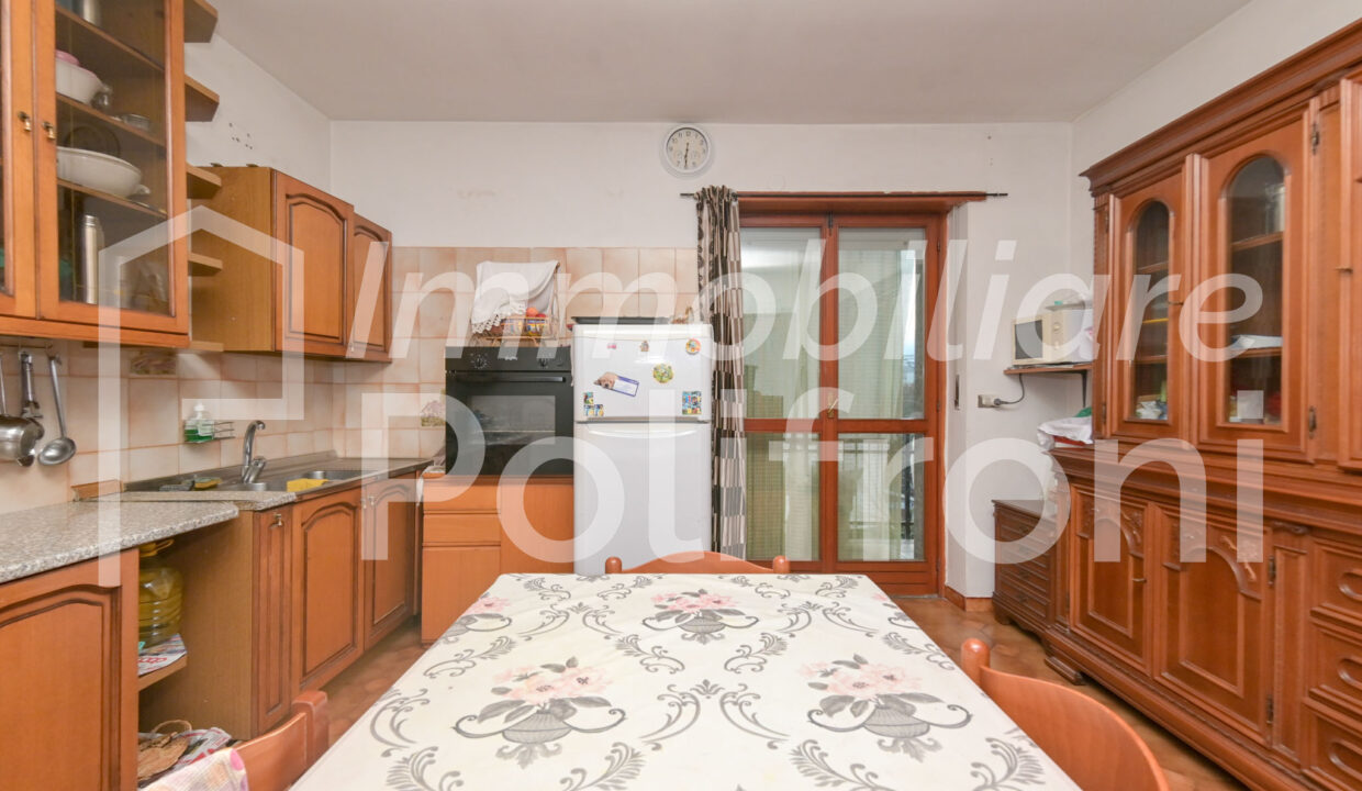 Polonghera Roma App.to 1 2-5