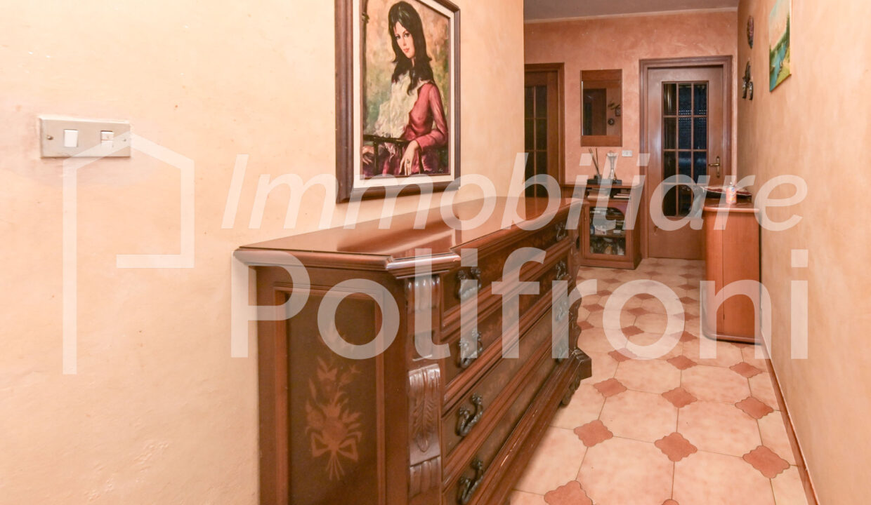 Polonghera Roma App.to 2 1-2