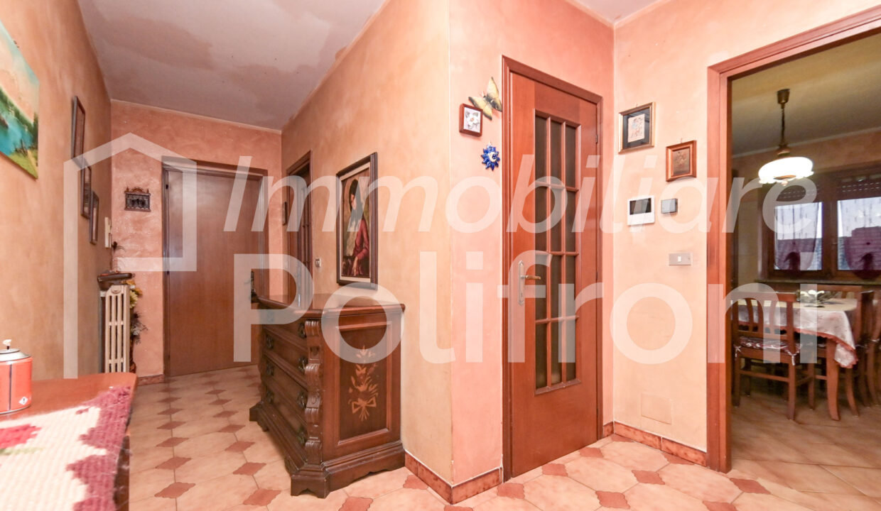 Polonghera Roma App.to 2 1-4