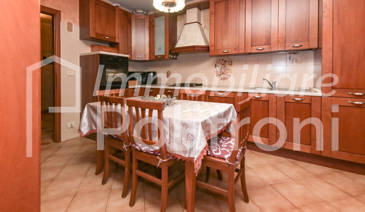 Polonghera Roma App.to 2 2-6