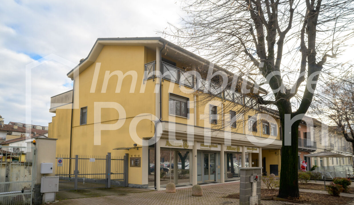 Carmagnola Martiri0-8